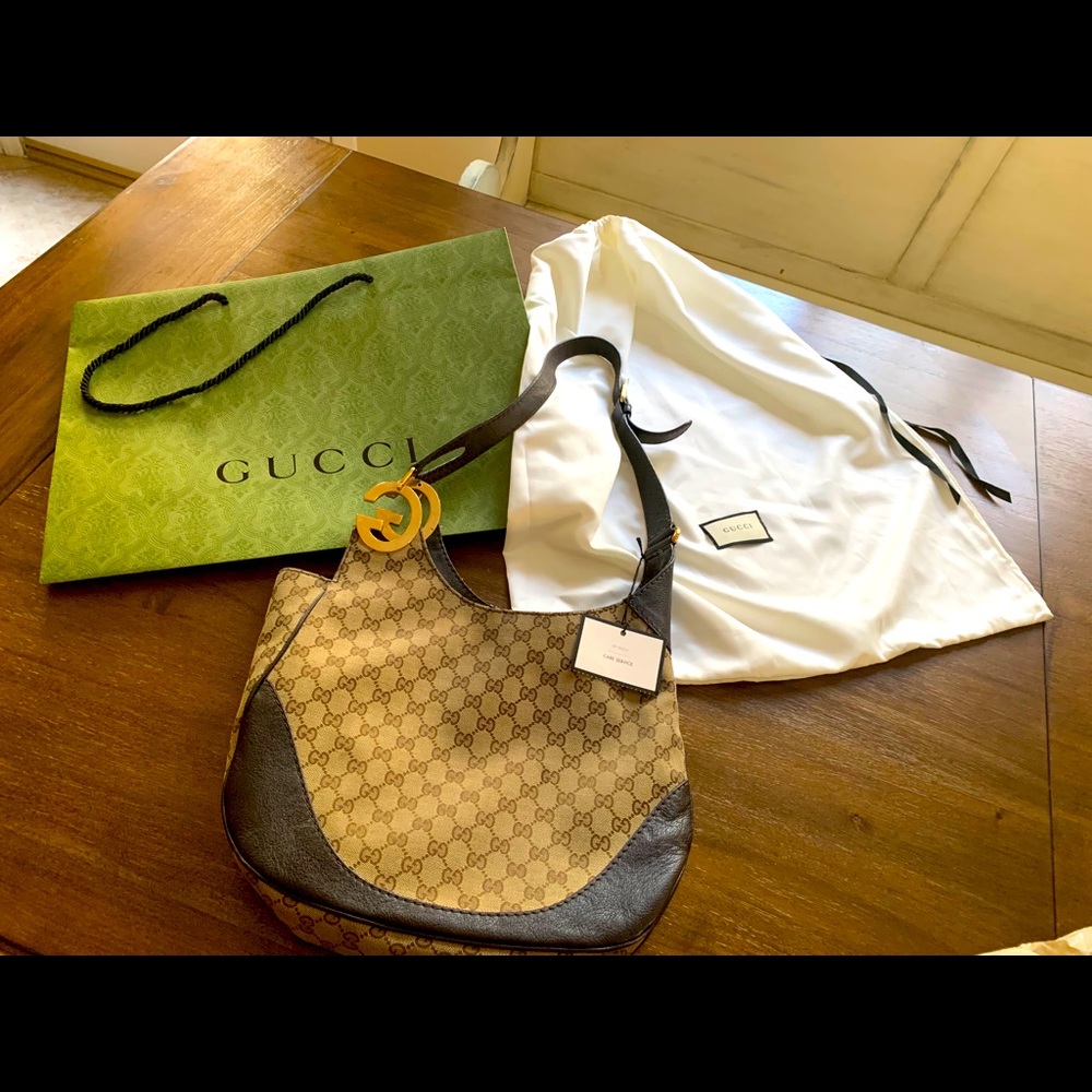 Vintage Gucci shoulder bag